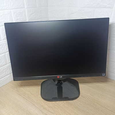 Монитор б/у 22" LG 22MP65DA