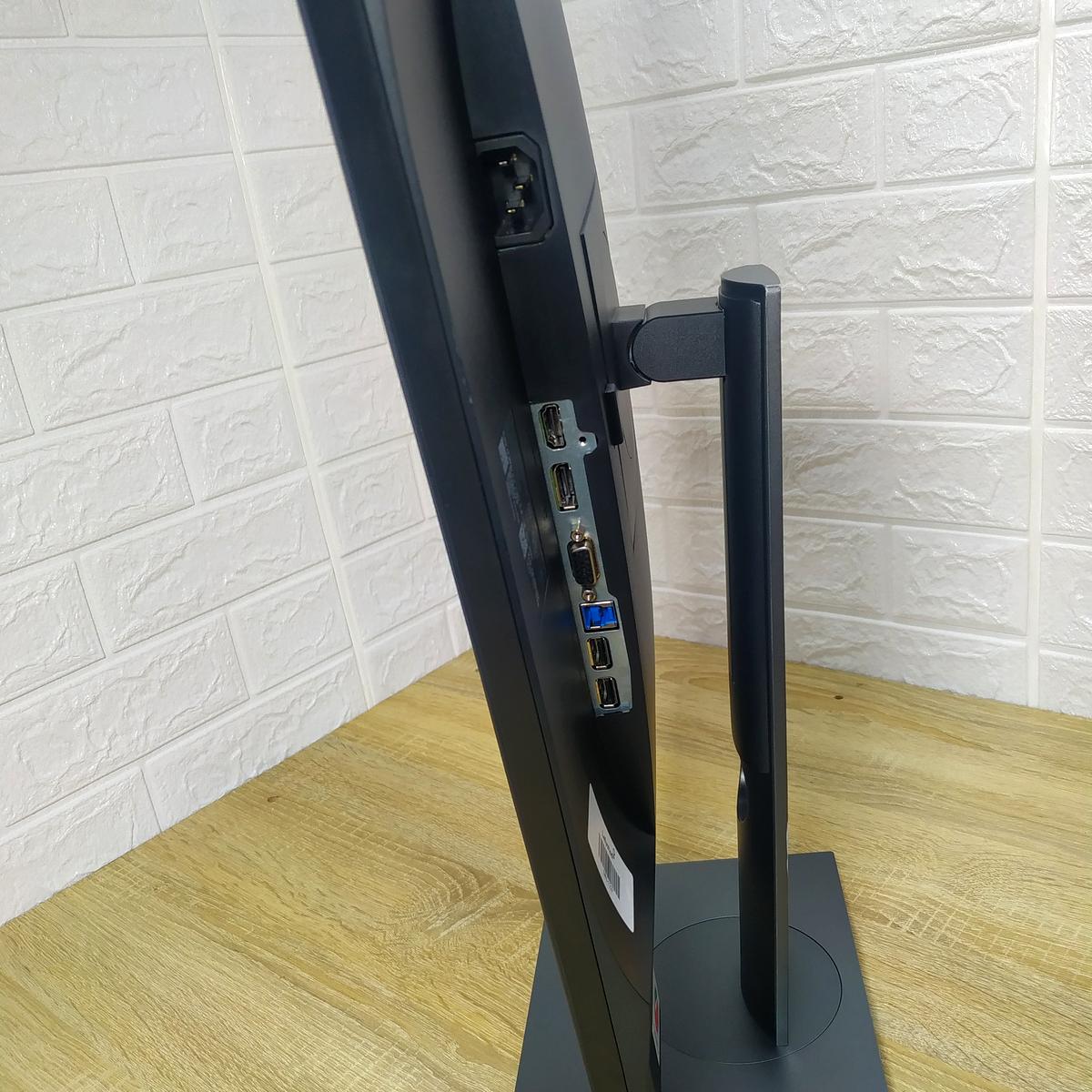 Монитор б/у 24" Dell P2419H 4