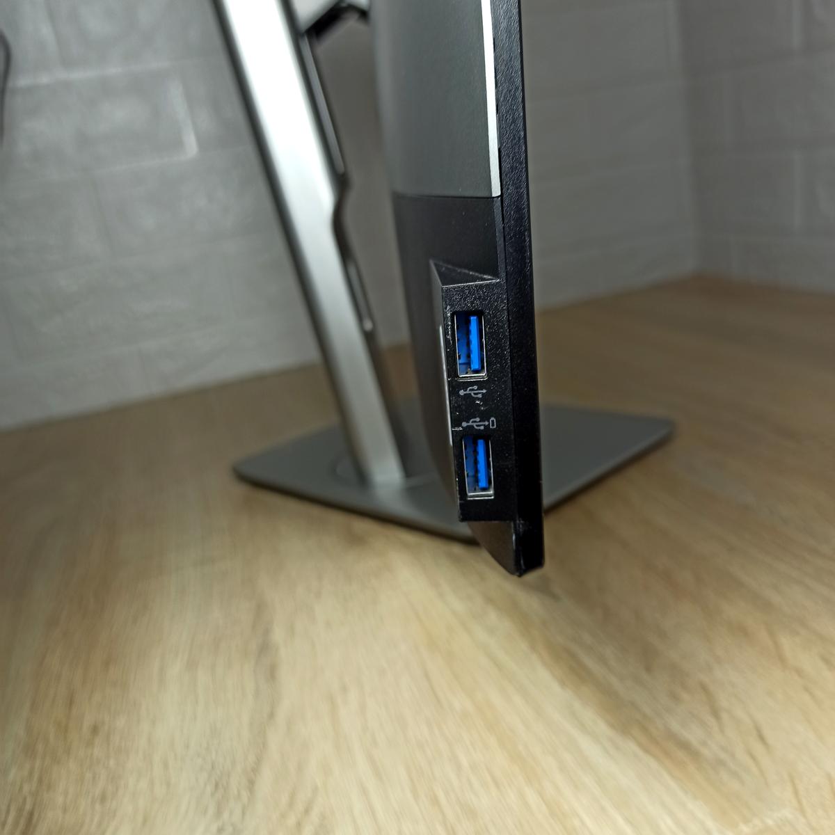 Монитор б/у 27" Dell U2719D 4