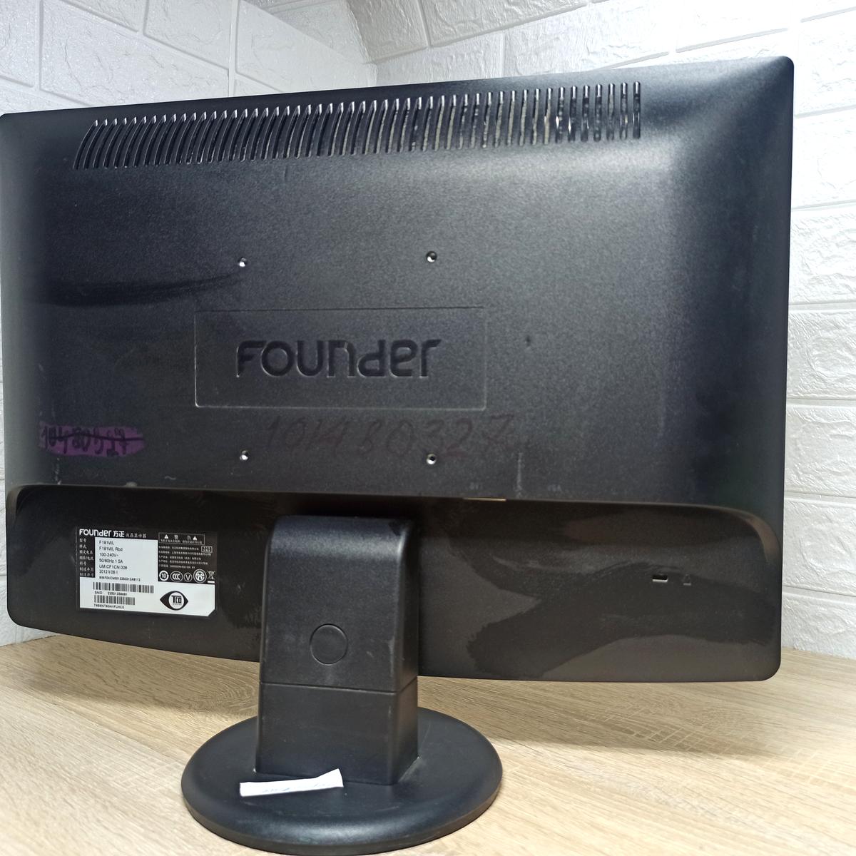 Монитор б/у 19" FOUNDER 2 