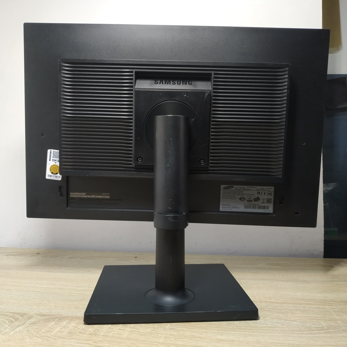 Монитор б/у 22" Samsung S22Е450BW в магазине Angar.kh.ua 6 