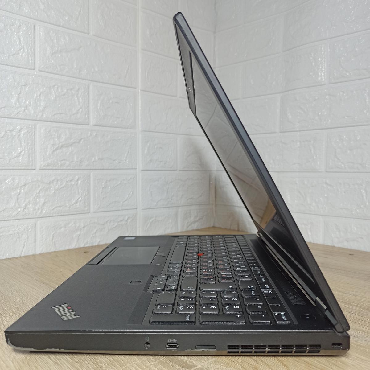 Ноутбук б/у Lenovo P53 4