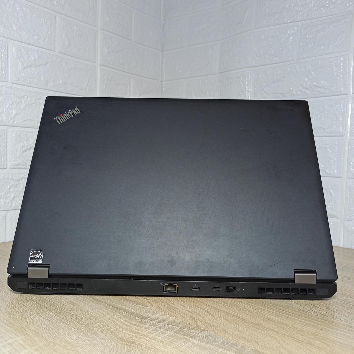 Ноутбук б/у Lenovo P53 5