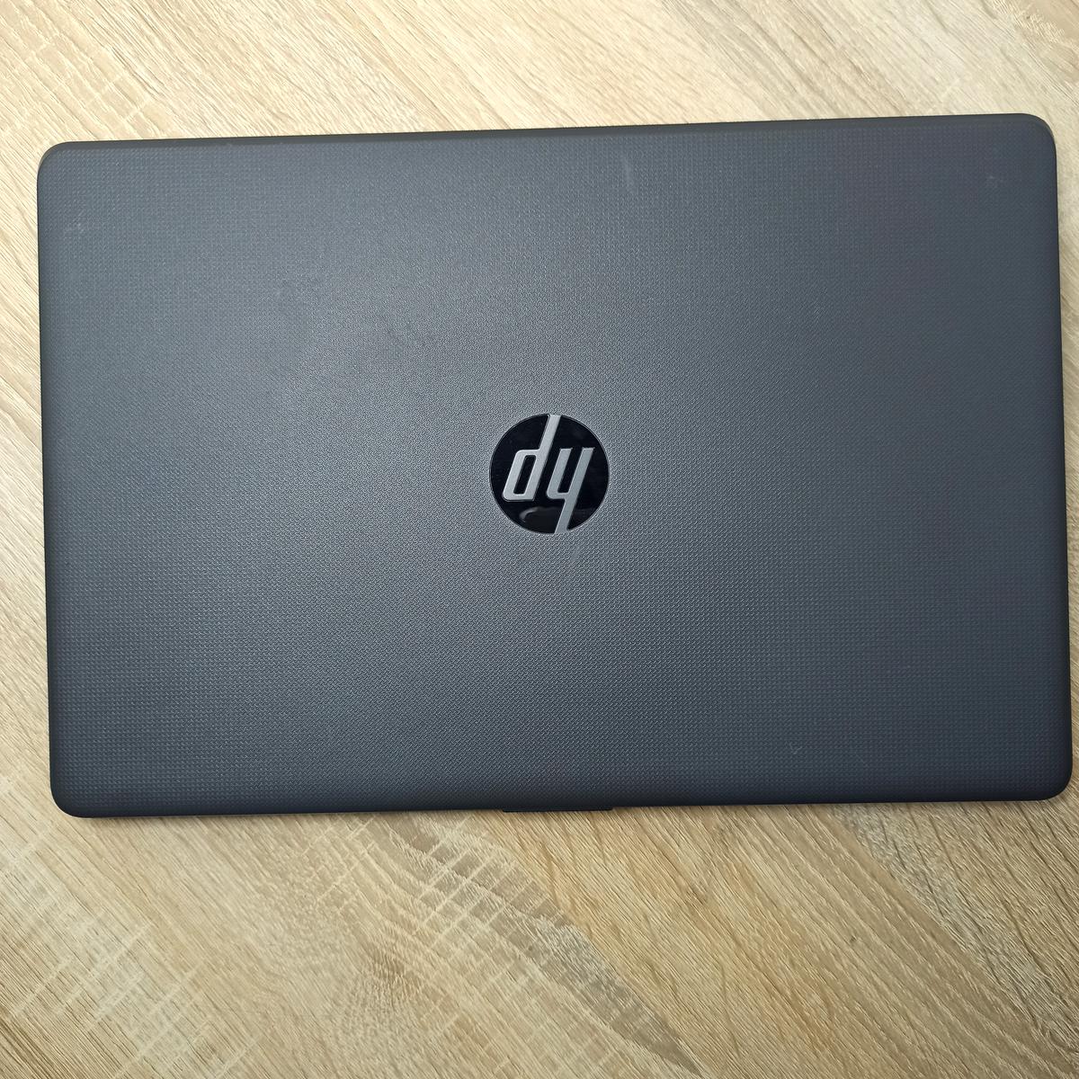 Ноутбук б/у HP 250 G6 6