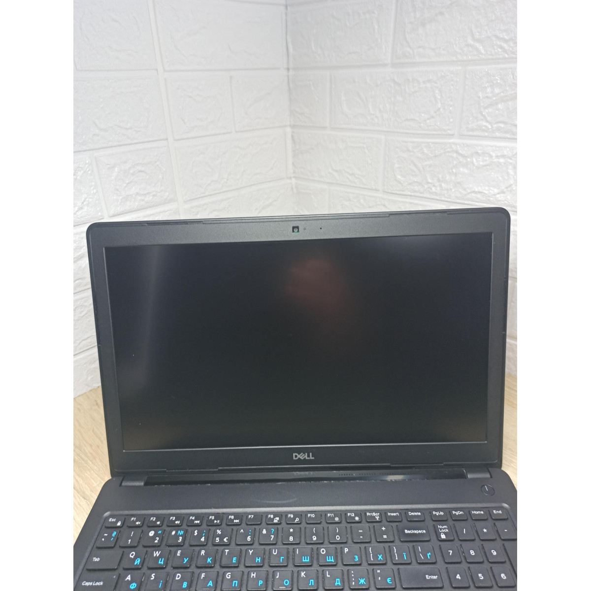 Ноутбук б/у Dell Latitude 3580 3