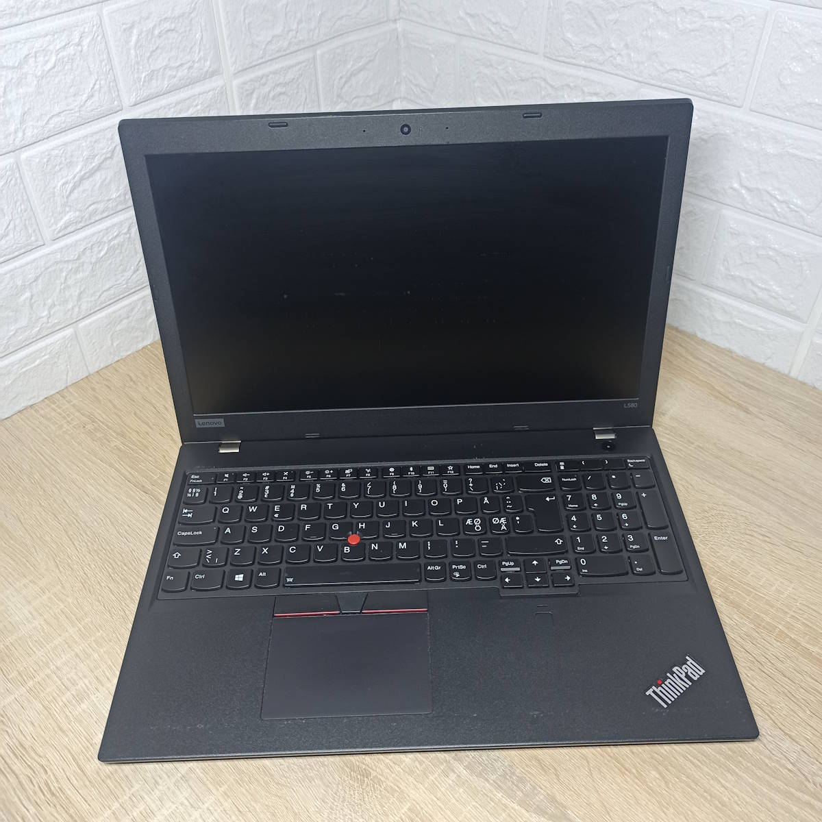 Ноутбук б/у Lenovo ThinkPad L580 1